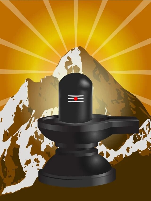 महाशिवरात्रि: शिवलिंग पर जल चढ़ाते समय न करें ये 4 गलतियां, जानें सही नियम