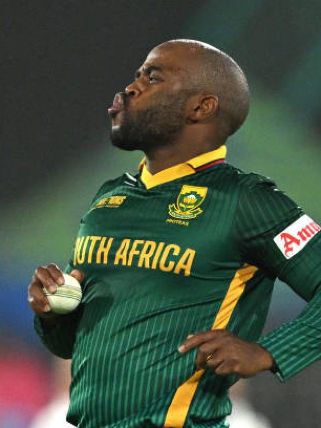 बावुमा बने 'सुपरमैन', हवा में लगाई छलांग और लपका हैरतअंगेज कैच, VIDEO