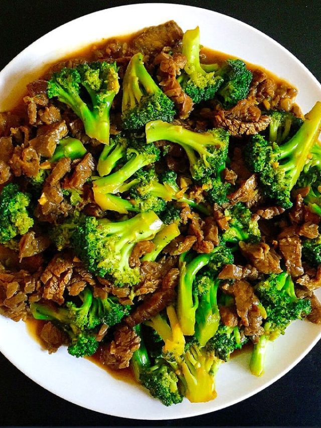 ব্রকলি দিয়ে খাসির মাংস দারুণ টেস্ট, ঘটিবাড়ির রেসিপি