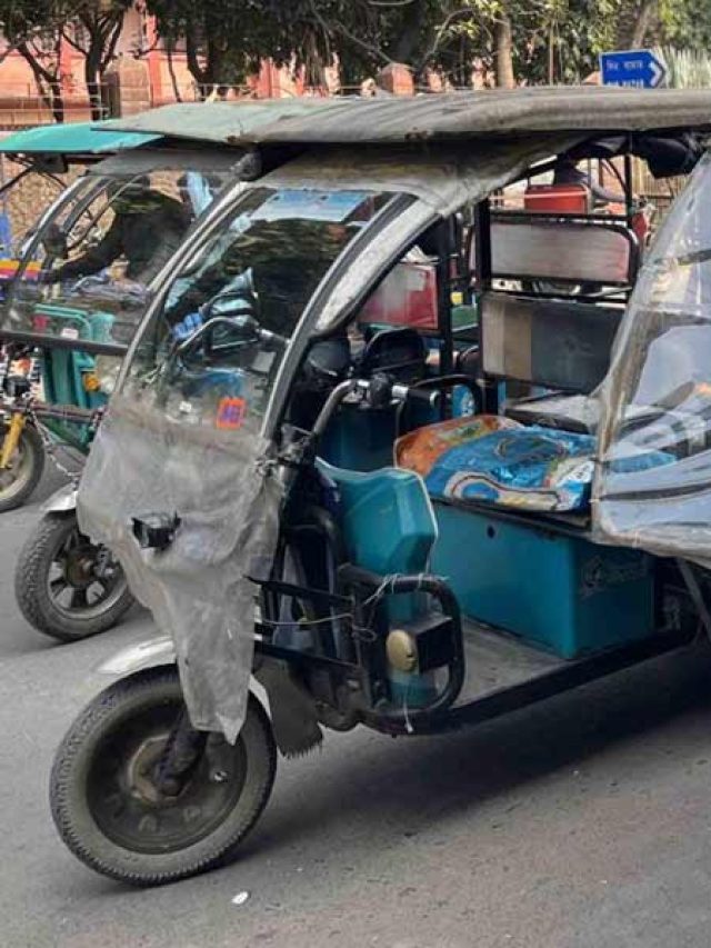 টোটো নিয়ে কড়া পদক্ষেপ আসছে, জানিয়ে দিলেন  রাজ্যের মন্ত্রী