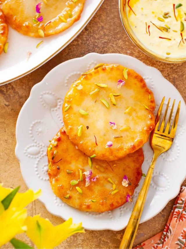 দোলের সন্ধ্যায় মালপোয়া মাস্ট, বাড়িতেই বানিয়ে নিন খুব সহজে