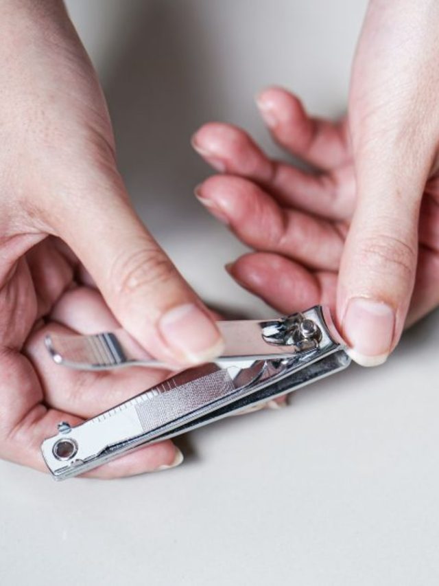 এই ৩ দিন  নখ কাটতে নেই, সংসারে নেমে আসে দারিদ্র