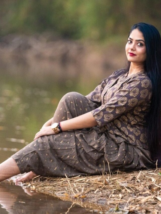 এতকিছু বদলে যায়!মেয়েদের প্রেমে পড়ার ৭ লক্ষণ জেনে রাখুন