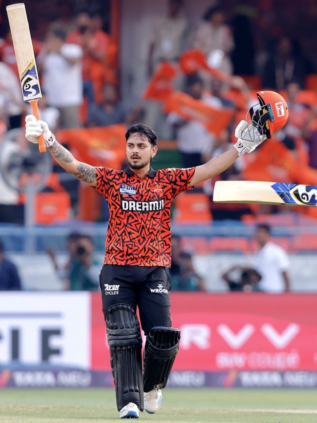 ईशान किशन ने पाकिस्तानी कप्तान को किया ट्रोल, जवाब सुनकर अंपायर हैरान, VIDEO