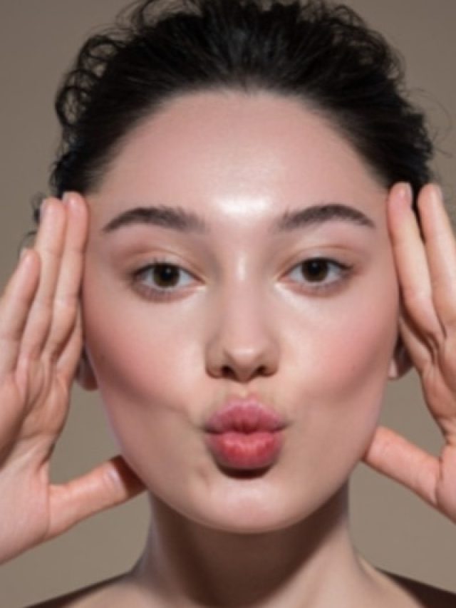 रोज ये एक ड्राई फ्रूट खाने से लौट सकती है खोई हुई जवानी, बुढ़ापे के निशान होंगे दूर