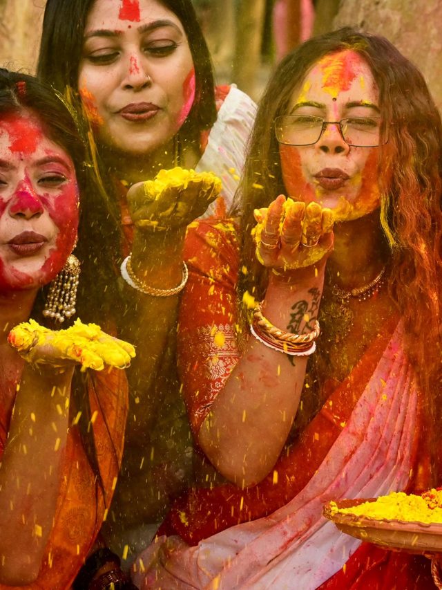 কতক্ষণ থাকছে দোল পূর্ণিমা? জানুন পুজোর শুভ সময় ও তিথি