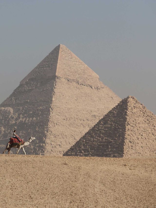 'Giza secrets unveiled': Satellite radar reveals massive underground city under Khafre Pyramid