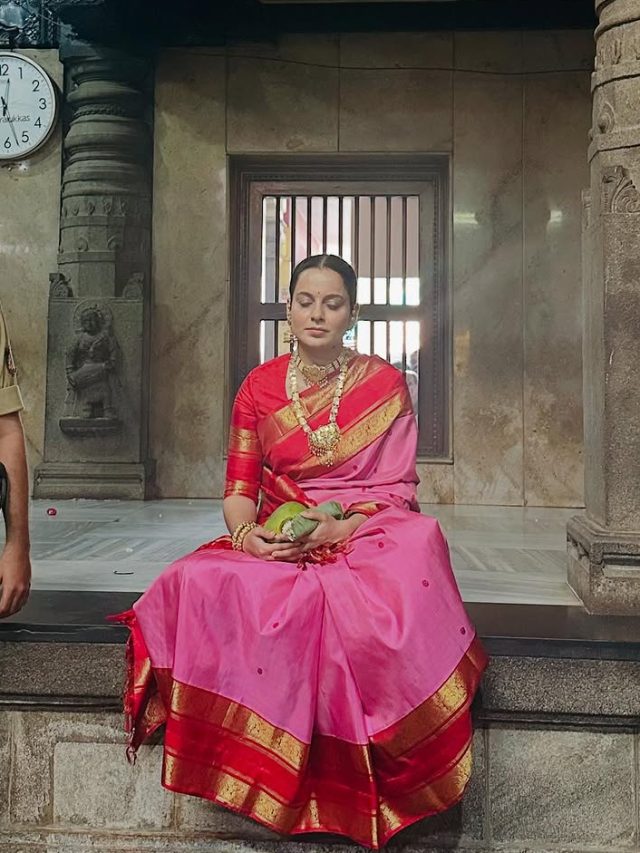 कर्नाटक में कंगना, मां दुर्गा का लिया आशीर्वाद, मंदिर में ध्यानमग्न बैठी दिखीं