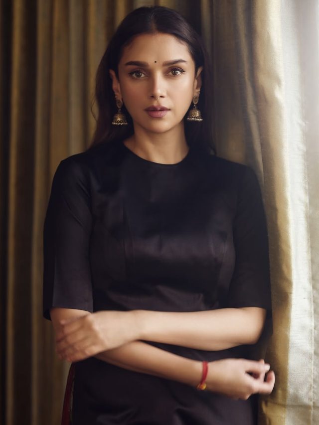 'हीरामंडी' में काम कर लूटी वाहवाही, फिर भी अदिति को नहीं मिला काम, चौंकी फराह