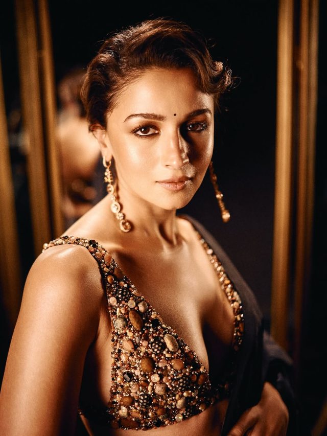 इस बीमारी का श‍िकार हैं आल‍िया, बोलीं- बेटी के बारे में भूलने का लगता है डर...