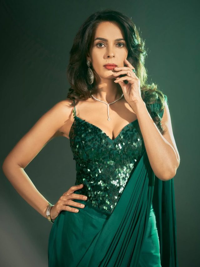 'खतरों के खिलाड़ी' में ग्लैमर का तड़का लगाएंगी मल्लिका, TV स्टार्स-यूट्यूबर्स को देंगी टक्कर?