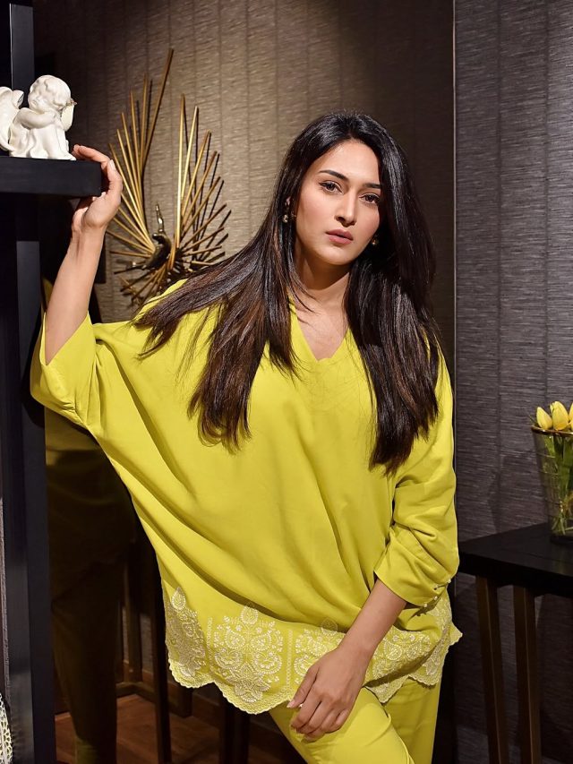 एक्ट्रेस ने खोली बॉलीवुड की पोल, सीक्रेट ग्रुप का किया खुलासा, बोलीं- दलदल में फंसोगे...