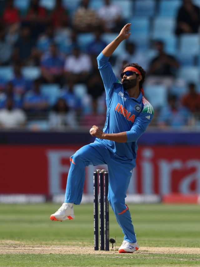 ভারতের জার্সির রং নীলই কেন? সাদা, গেরুয়া, সবুজও তো হতে পারত?