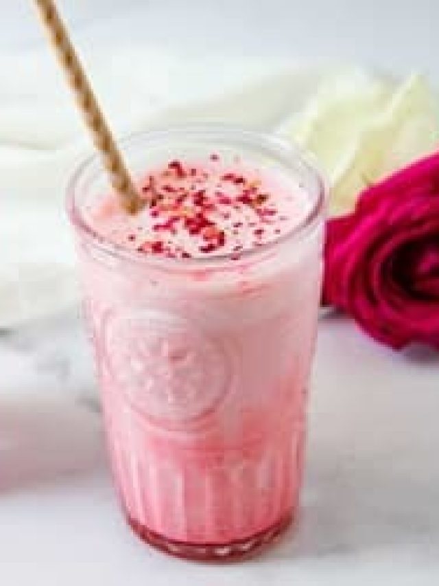 দোলে বানান সুস্বাদু গোলাপ-এলাচের ভাঙ, রইল রেসিপি