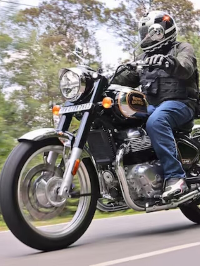 বাইক থামাতে আগে ব্রেক চাপবেন না ক্লাচ? ৯০% বাইকার জানে না