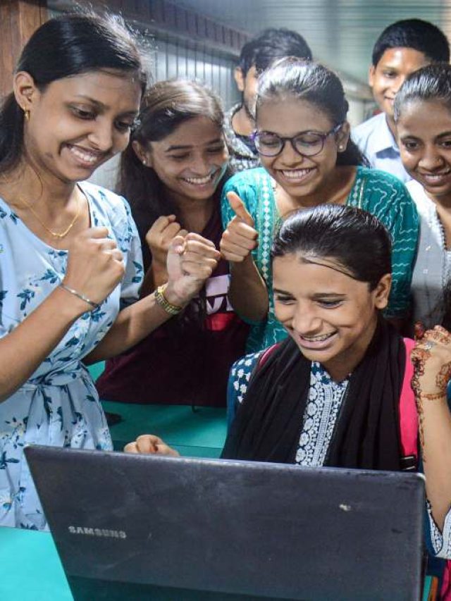 फ्री IIT JEE-NEET कोचिंग चाहिए? यहां चल रहे हैं आवेदन