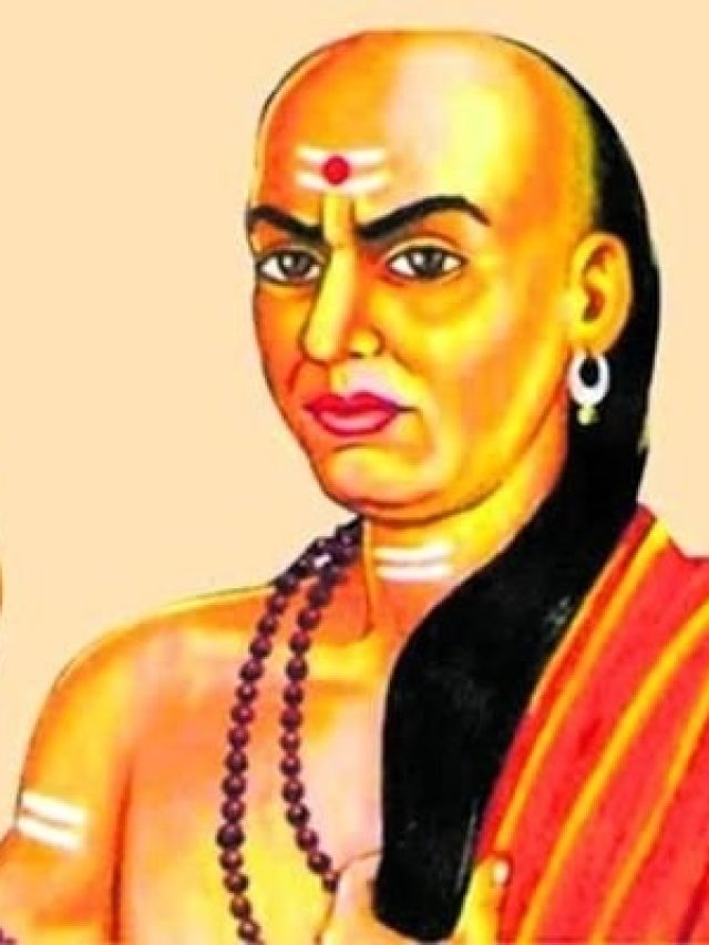 कभी धनवान नहीं बन पाते हैं ये 4 लोग, खाली रहती है जेब