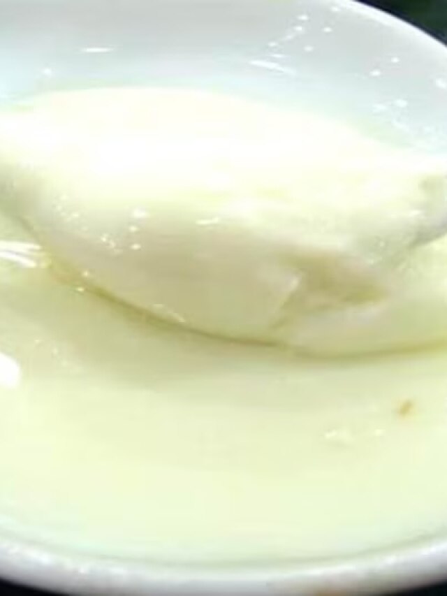 दही में मिलाकर खाएं ये मीठी चीज, हड्डियों में आएगी मजबूती, हीमोग्लोबिन भी बढ़ेगा