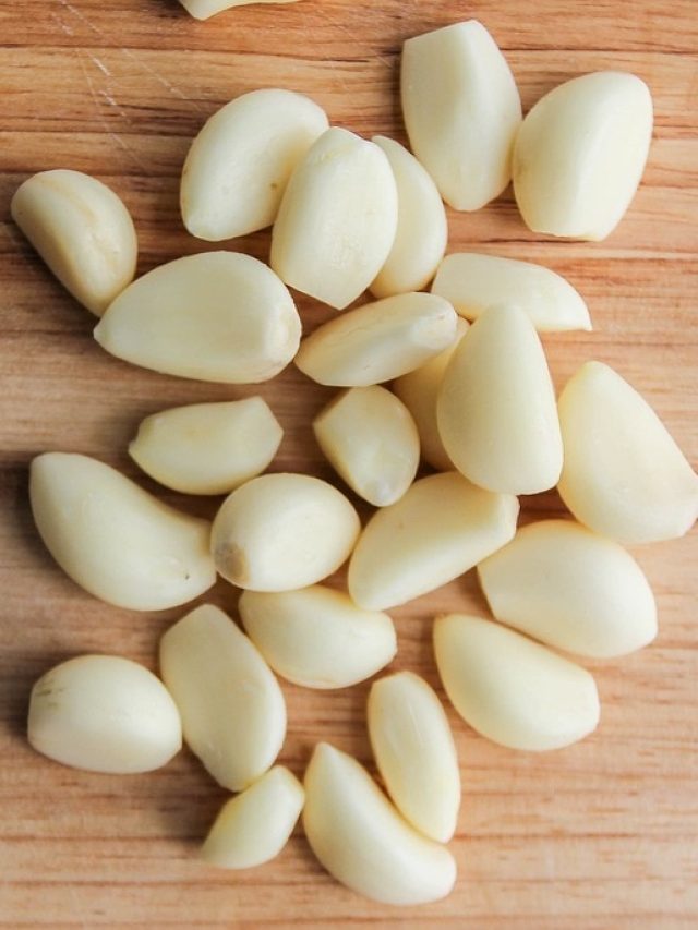 रोज सुबह खाली पेट खा ले ये सफेद चीज, नैचुरल तरीके से कम होने लगेगा कोलेस्ट्रॉल