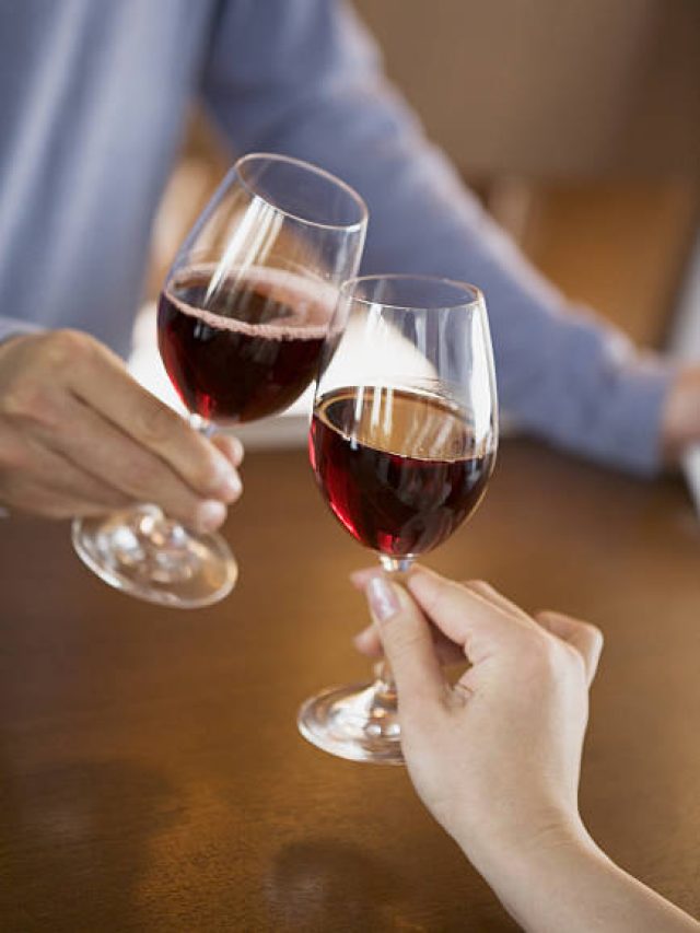 রাম, হুইস্কি না বিয়ার, কোনটা খেলে তুলনামূলক শরীরের কম ক্ষতি হয়?