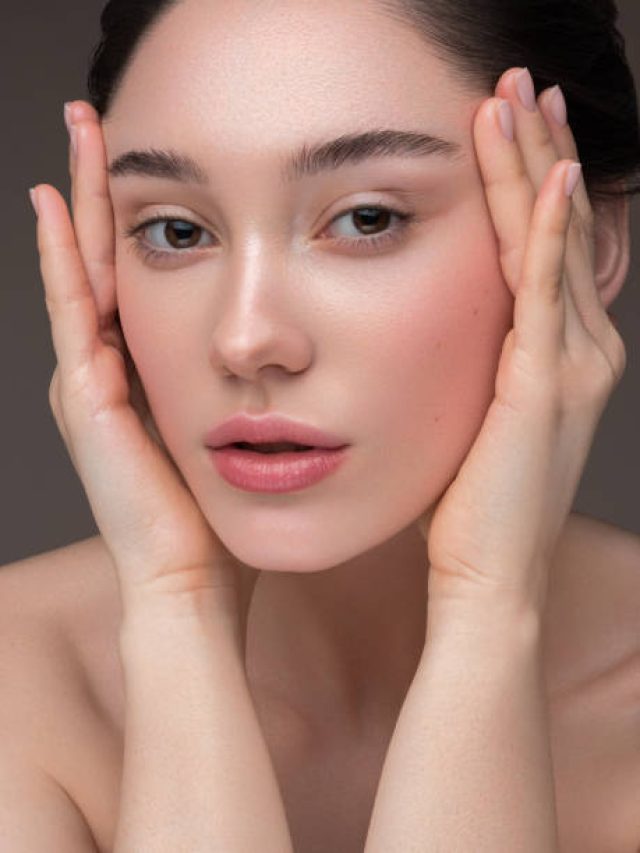 रोज सुबह उठकर खा लें ये हरा फल, चेहरे की झुर्रियां होने लगेंगी गायब