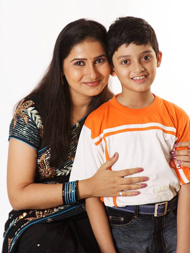 মায়েরা ছেলেদের একটু বেশিই ভালবাসে, কেন জানেন?