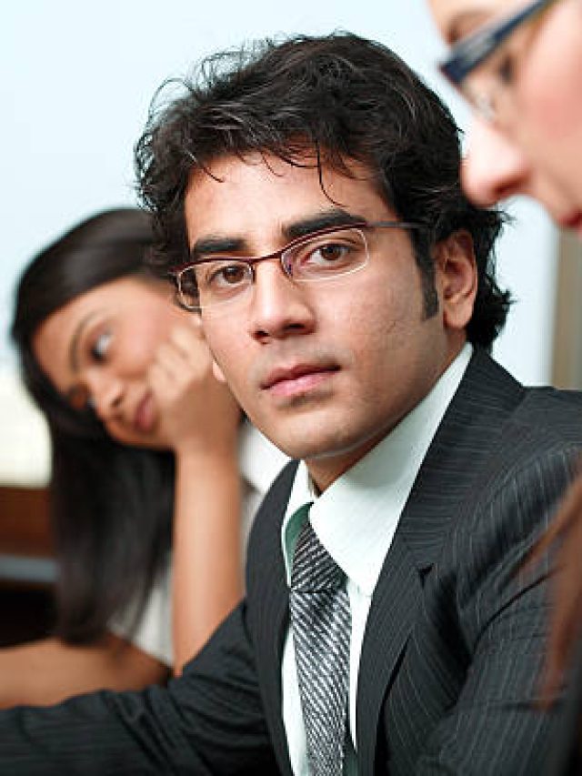 যদি আপনার এই ৫ অভ্যাস থাকে, তাহলে সব জায়গায় মানুষ সম্মান করবে