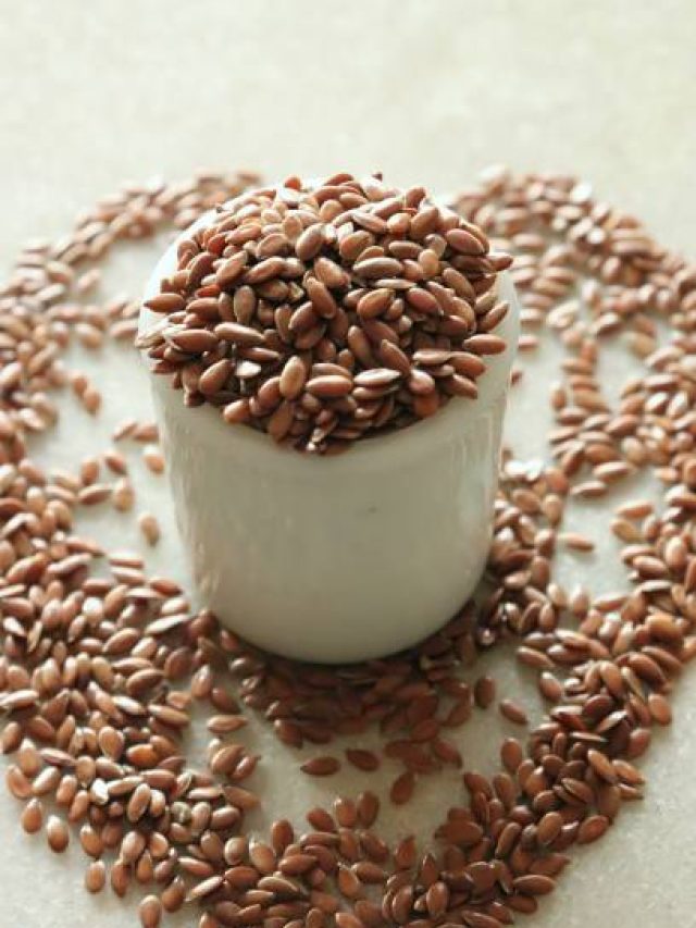 रोज सुबह उठकर खा लें ये भूरे रंग के बीज, बाहर निकल रहा मोटा पेट होने लगेगा अंदर