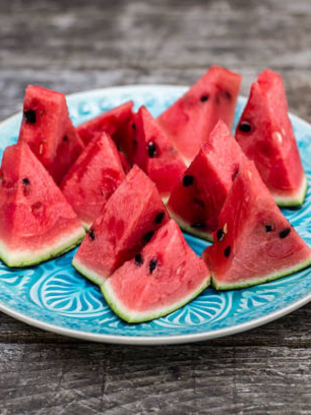 এসব মানুষের জন্য তরমুজ হল বিষ, মোটেও খাবেন না