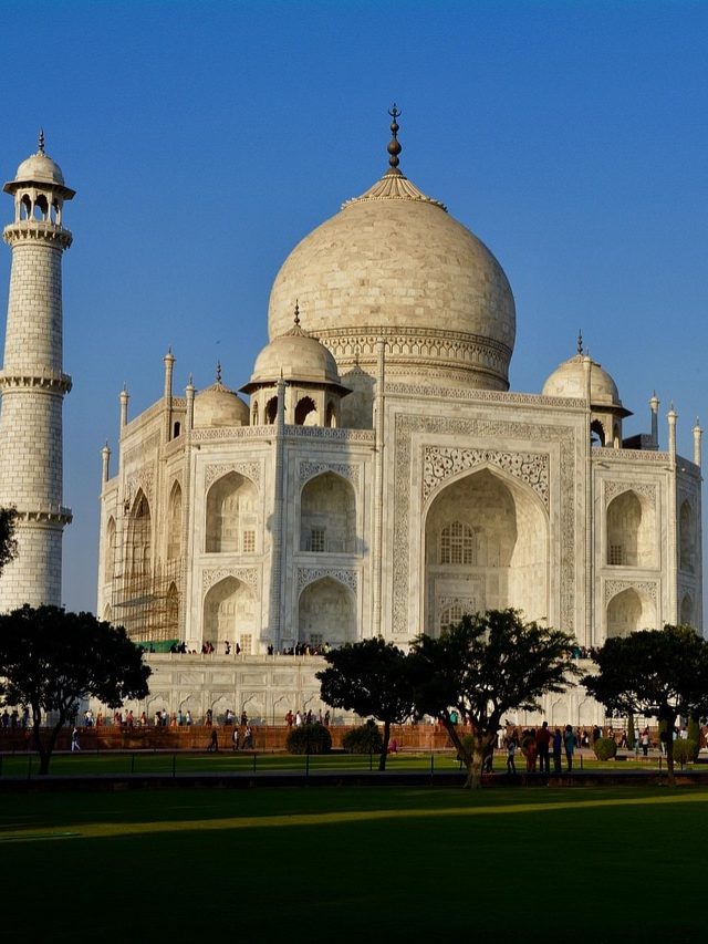 पाकिस्तान में है डुप्लीकेट ताजमहल, कहानी भी सेम! देखें आगरा वाले से कितना अलग?