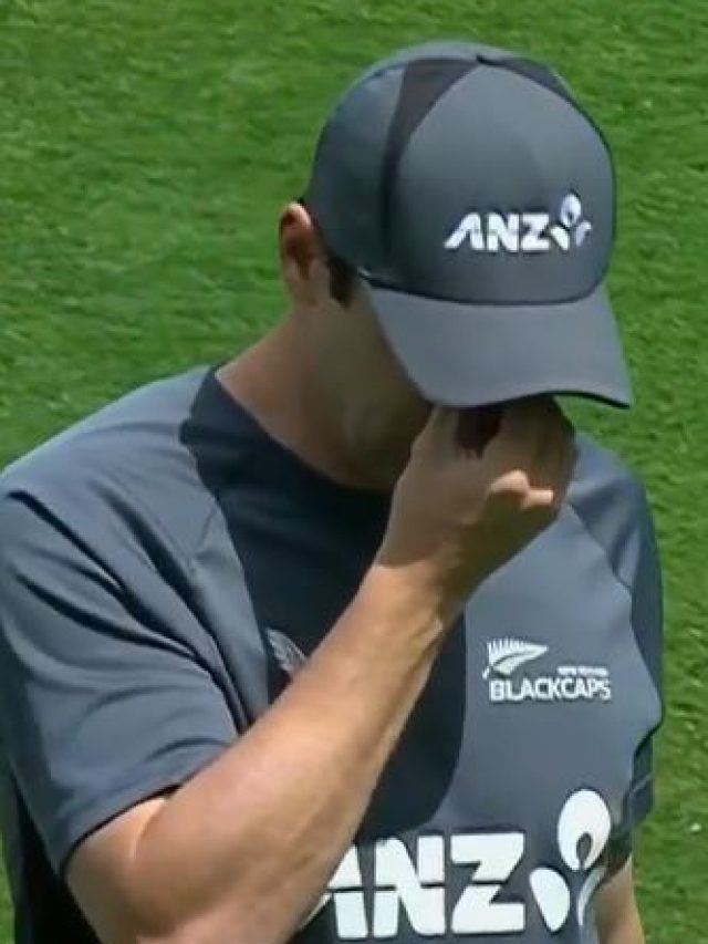 फाइनल मैच से बाहर होने पर रोने लगा ये खिलाड़ी, कोच ने बंधाया ढांढस