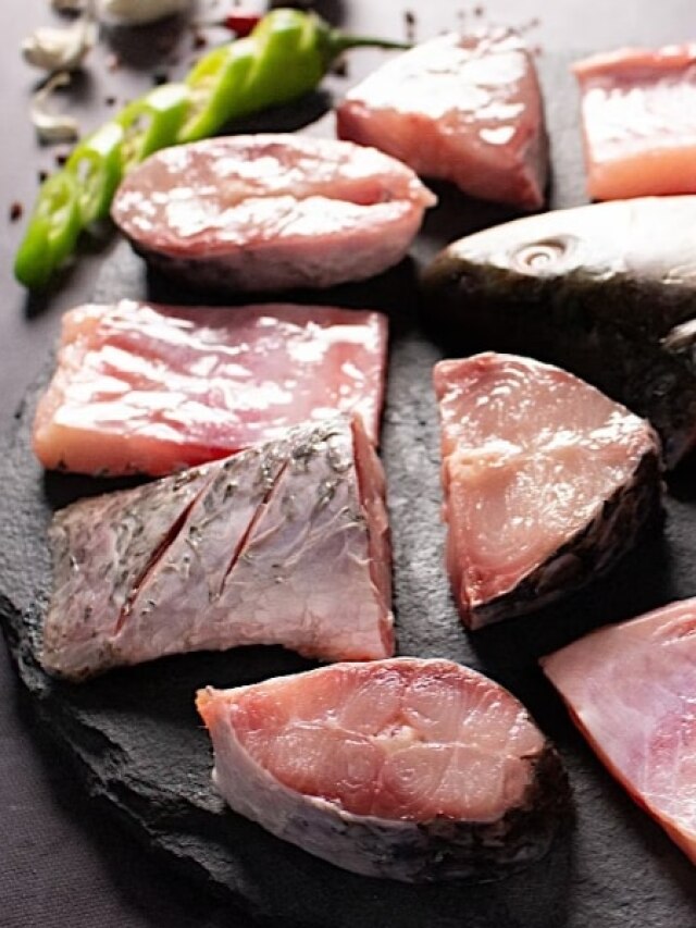 বাজারে পেলে নিয়ে আসুন এই ৪ মাছ, খেলেই থাকবেন ছিপছিপে