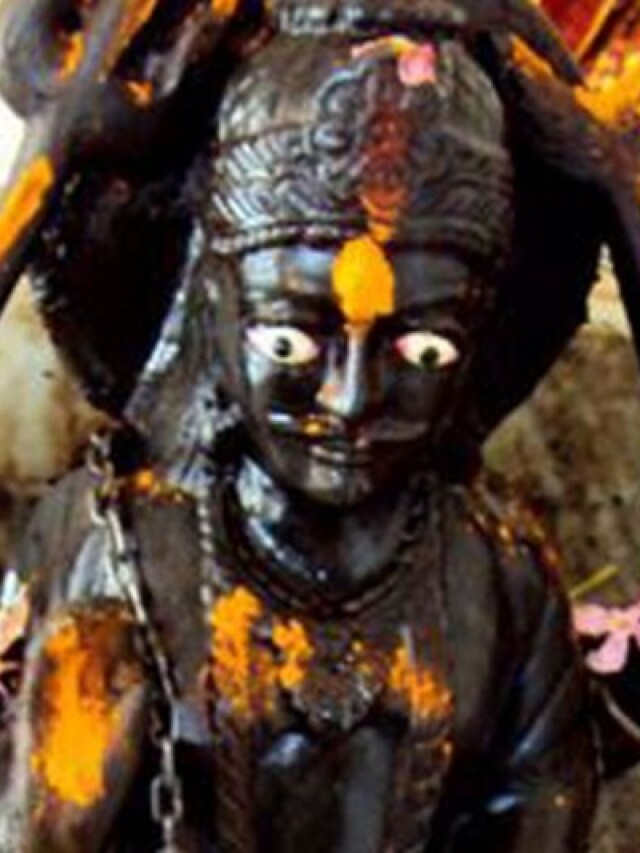 29 मार्च को शनि का गोचर, अगले 7 साल कष्ट झेलेंगे इस एक राशि के लोग