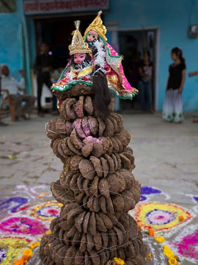 होलिका दहन पर पूरे दिन भद्रा का साया, बस रात को इतने बजे मिलेगा शुभ मुहूर्त