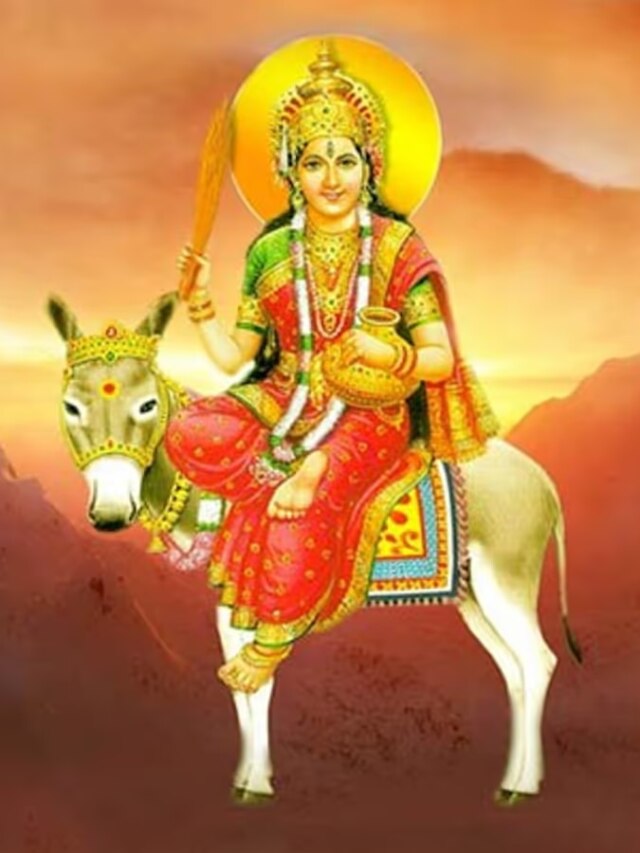 शीतला सप्तमी आज, भूलकर न करें ये गलतियां