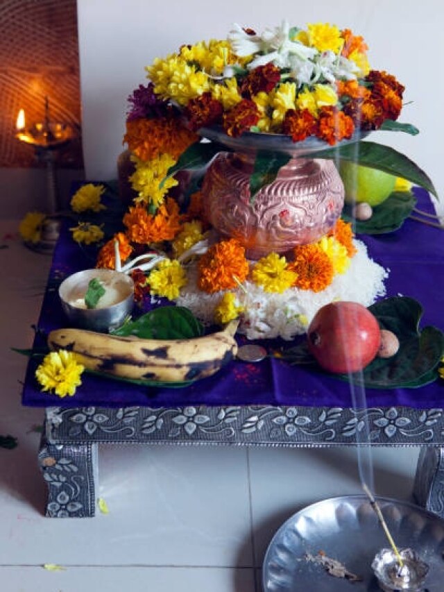 सूर्य ग्रहण के बाद मां दुर्गा का आगमन, जानें नवरात्र और कलश स्थापना की जरूरी बातें