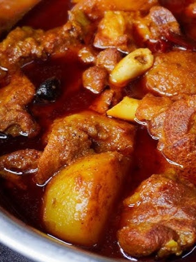 ধামসা আলু দিয়ে মাটনের পাতলা ঝোল, স্বর্গীয় তৃপ্তি, মায়ের হাতের রেসিপি