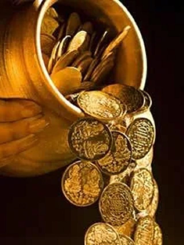 सुबह उठते ही ये 4 संकेत दिखना शुभ, धन के आगमन का हैं इशारा