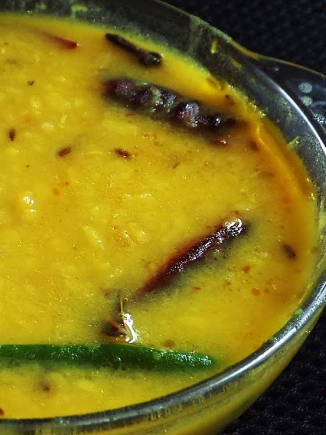 প্রেসারে মুগ ডাল সেদ্ধ করতে কটা সিটি দেবেন?  অভিজ্ঞ রাঁধুনির টিপস