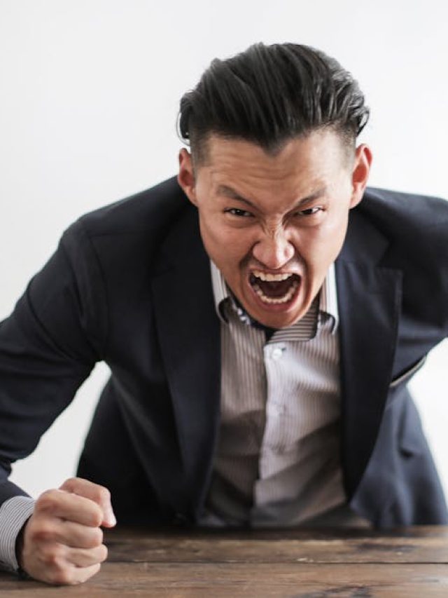 এই ৬ জায়গায় রাগ দেখাবেন না, সারা জীবন আফসোস হবে