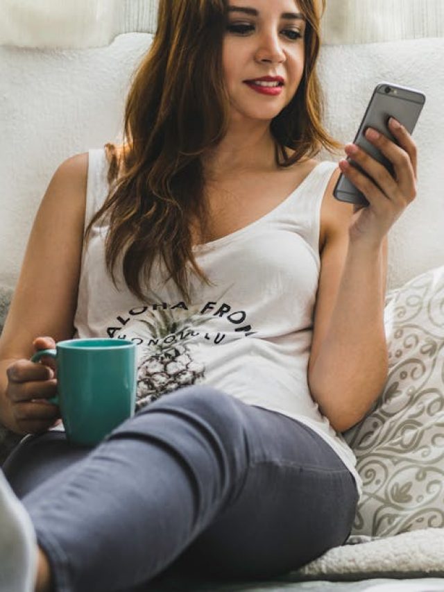 বিয়ের পর প্রাক্তনের কথা বারবার মনে পড়ছে, কী করবেন?