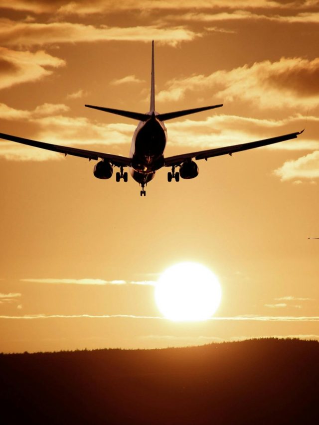 फ्लाइट में गुम हुआ पैसेंजर का फोन तो प्लेन को उतारना पड़ा नीचे, जानें क्यों?