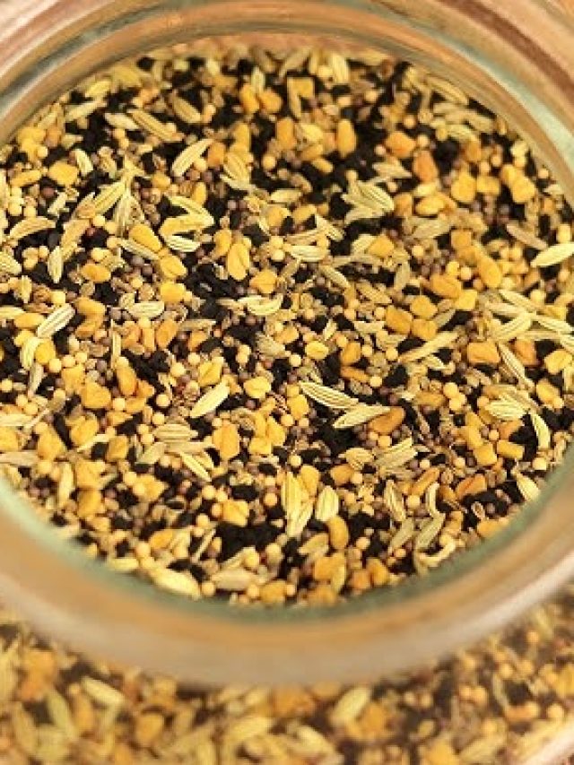 কিনতে হবে না বার বার, ঘরে পাঁচফোড়ন বানিয়ে স্টোর করুন সারাবছর