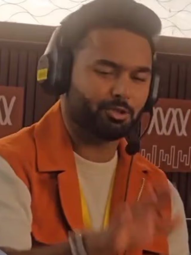 'स्‍टुपिड, स्‍टुपिड, स्‍टुपिड...', ऋषभ पंत ने उतारी सुनील गावस्‍कर की नकल, VIDEO