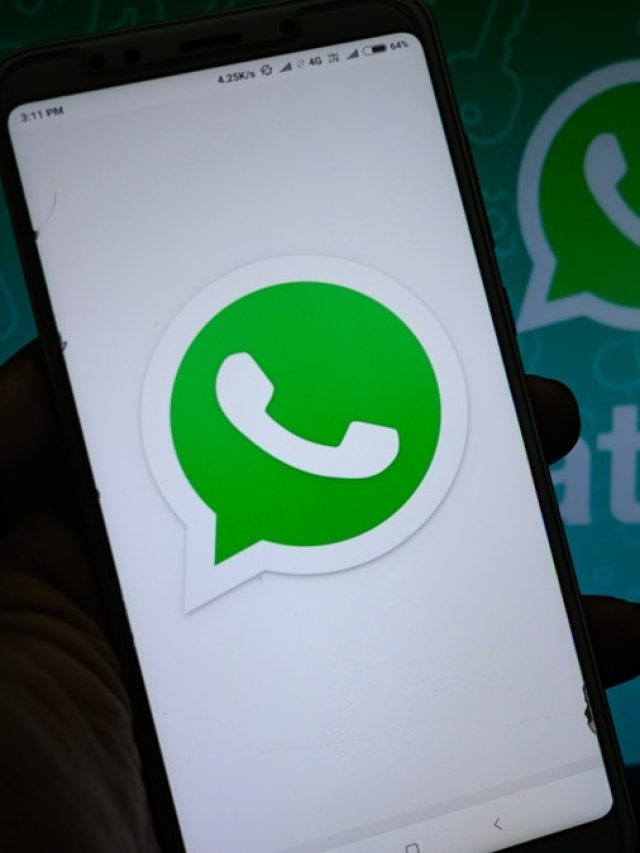 कोई और तो नहीं पढ़ रहा आपके WhatsApp मैसेज? ऐसे करें चेक