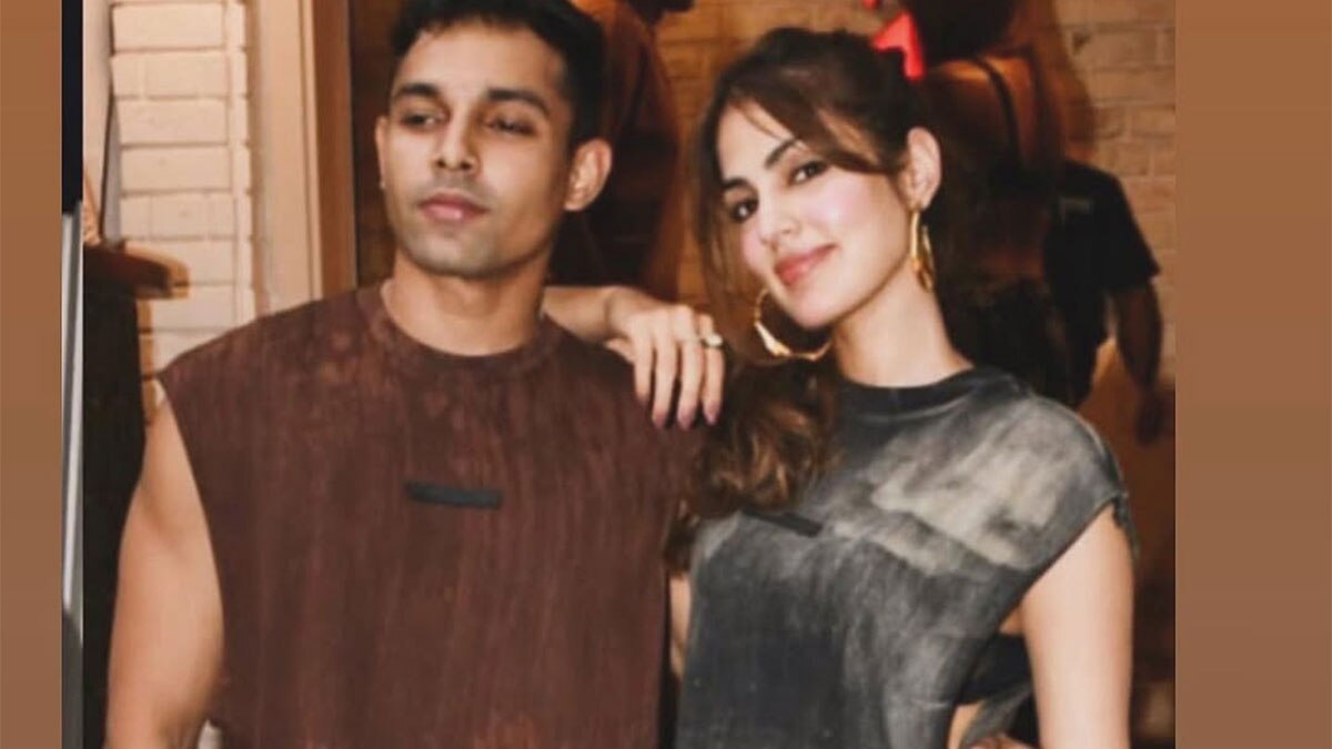 सुशांत केस में रिया चक्रवर्ती को सालों बाद CBI से मिली क्लीन चिट, भाई ने कही ये बात