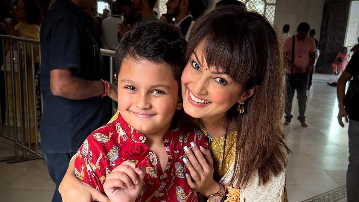 'मां-बेटे के रिश्ते को...',  7 साल के मासूम को किया ट्रोल, भड़की एक्ट्रेस- शर्म नहीं आती?