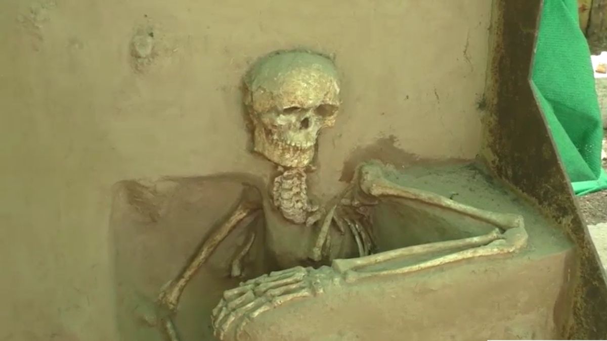 एक हजार साल पुराना है ये कंकाल, देखें Photos, DNA से खुला राज