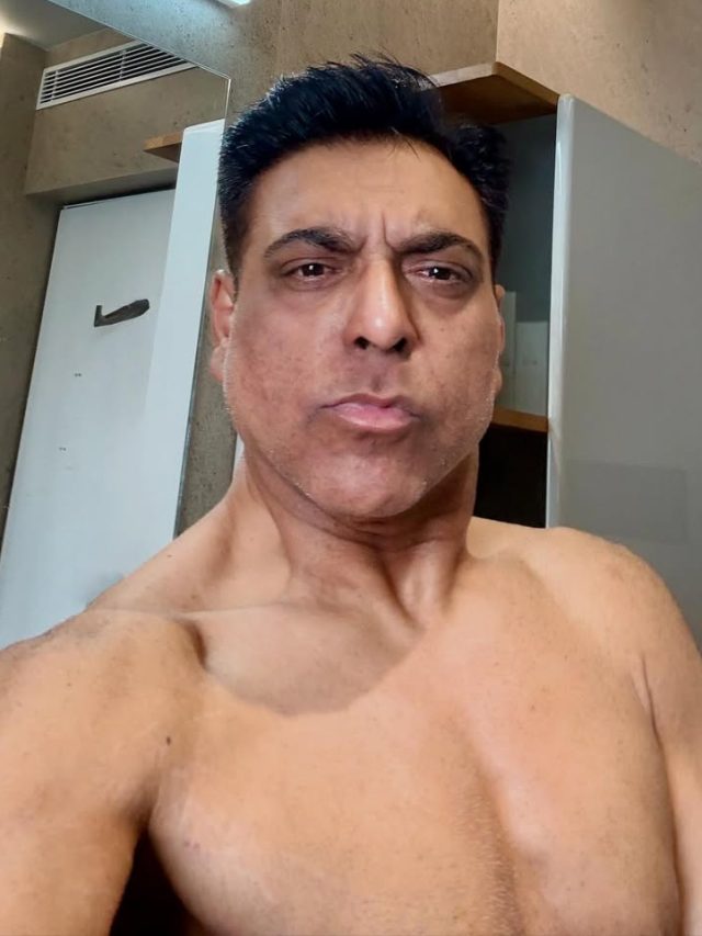 लक्ष्य से कुछ दूर 51 साल का एक्टर, फ्लॉन्ट किए बाइसेप्स, दिखाया शॉकिंग ट्रांसफॉर्मेशन