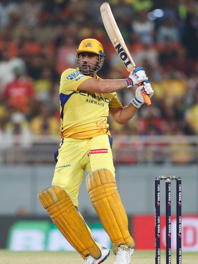 धोनी हर दिन पीते हैं 5 लीटर दूध? वॉश‍िंग मशीन से बनाते हैं लस्सी...खुद बताई सच्चाई